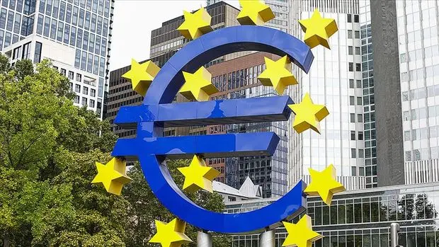 Euro Bölgesi'nde ekonomiye güven zayıfladı