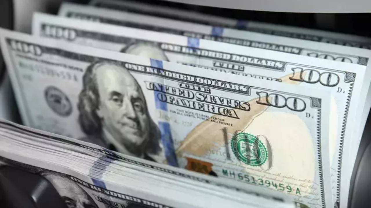 Reuters hesapladı: Merkez'in net döviz pozisyonu 11,2 milyar dolar azaldı