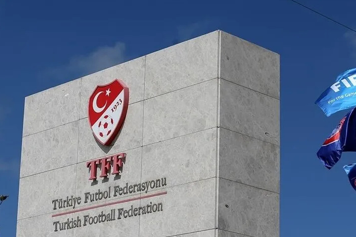 Pfdk Açıkladı: 5 Kulübe Para Cezası, 2 Futbolcuya Men