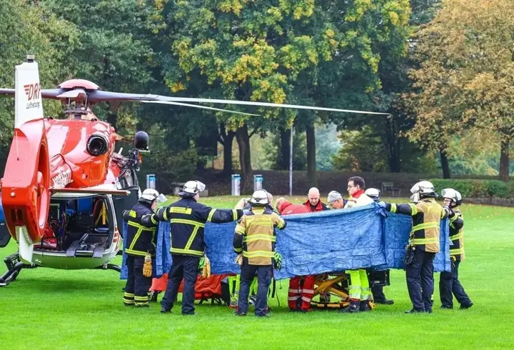 Almanya'da belediye başkanına bıçaklı saldırı: Ağır yaralı halde bulundu