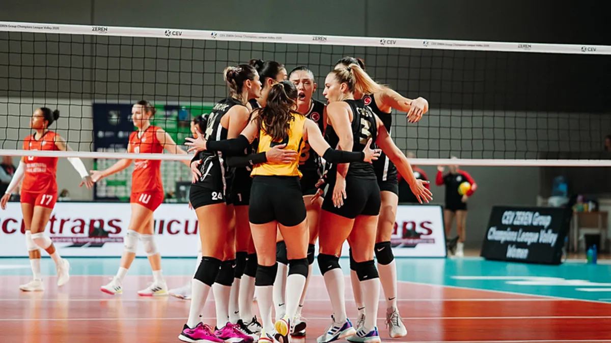 Alba Blaj'ı yenen VakıfBank yoluna 2'de 2 yaparak devam etti