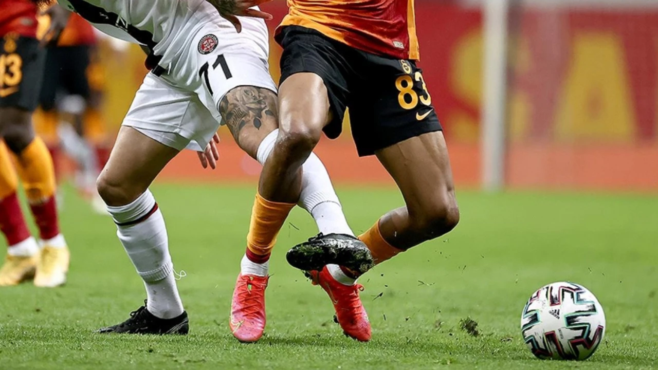 Galatasaray Karagümrük maçı ne zaman, saat kaçta, hangi kanalda? Muhtemel 11'ler...