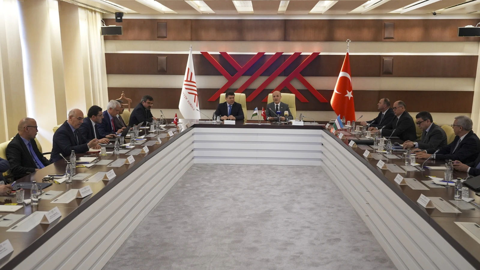 Türkiye ile Özbekistan işbirliğinde Uluslararası Türk Devletleri Üniversitesi faaliyete geçti