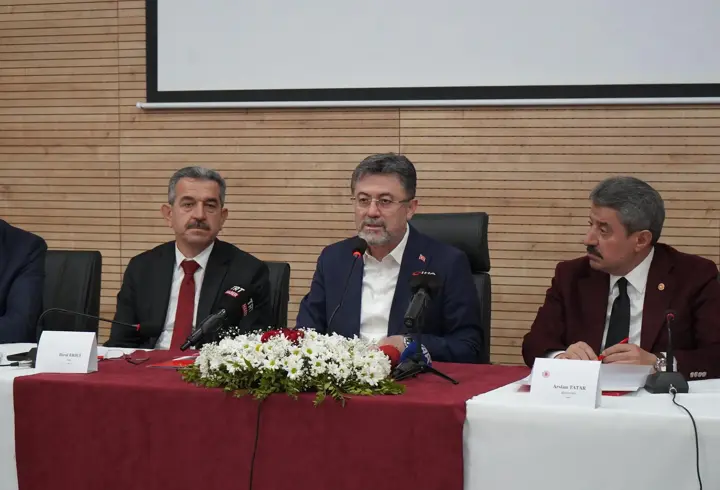 Bakan Yumaklı: Genç ve kadın girişimcilerimize gözbebeğimiz olarak bakıyoruz
