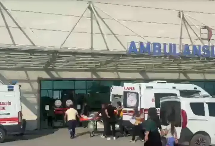 Başsavcılık soruşturma başlattı! Mersin'de 14 fabrika işçisi zehirlendi