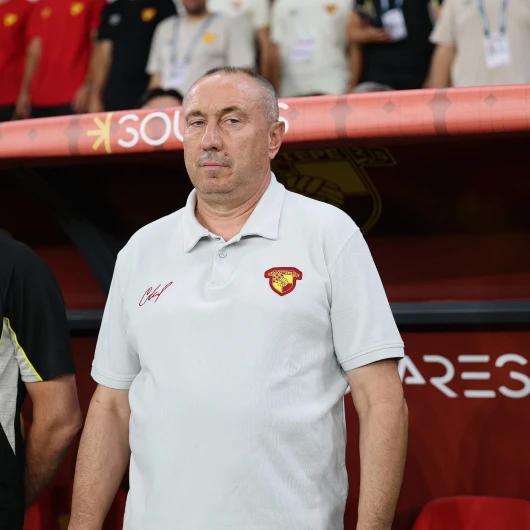 Göztepe'de Stanimir Stoilov İlkleri Yaşamak İstiyor