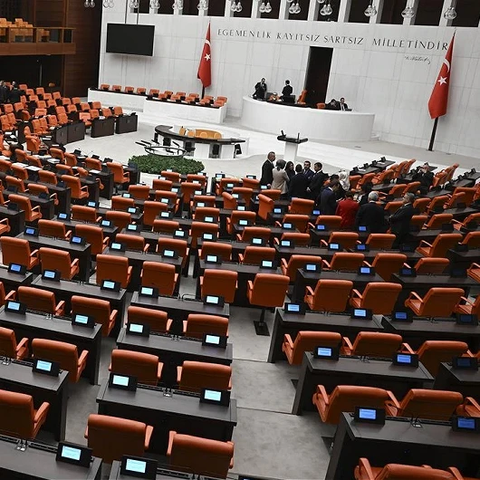 Torba Yasa Maddeleri Son Dakika 2026! Torba Yasa Ne Zaman Yürürlüğe Girecek, Kademeli Emeklilik Çıkacak Mı, Maddeler Arasında Var Mı?