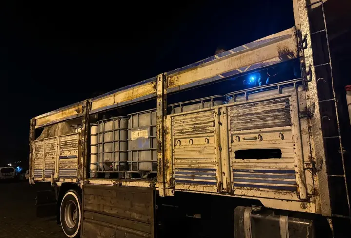 Ankara'da su tanklarında gizlenmiş 1,8 milyon adet dolu makaron ele geçirildi