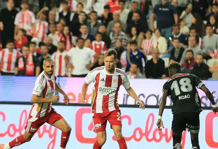Antalyaspor, Konyaspor’dan 3 puanı tek golle aldı