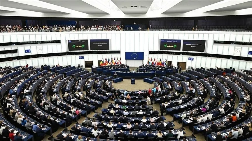 Avrupa Parlamentosu gaz depoları dolum kurallarını onayladı
