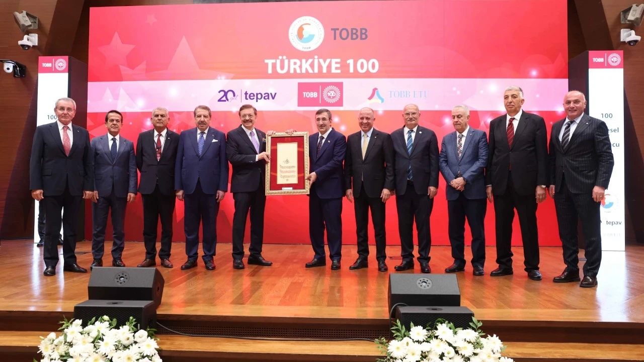 ATO Başkanı Gürsel Baran: Ankara siyasetin yanı sıra ticaretin de başkenti
