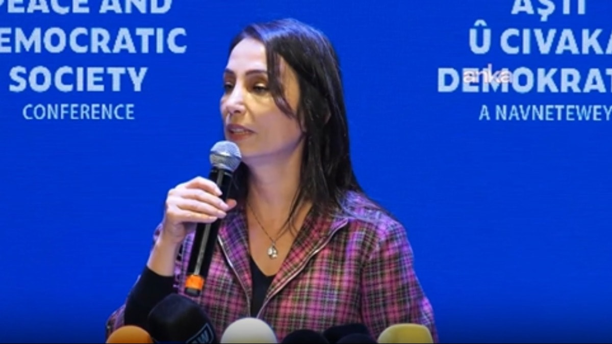 DEM Parti hem muhalefete hem iktidara gönderme yaptı