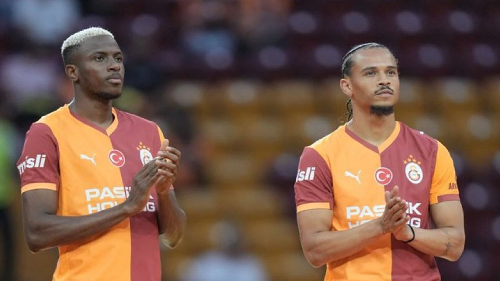 Galatasaray, Osimhen ve Sane için statta imza töreni düzenledi