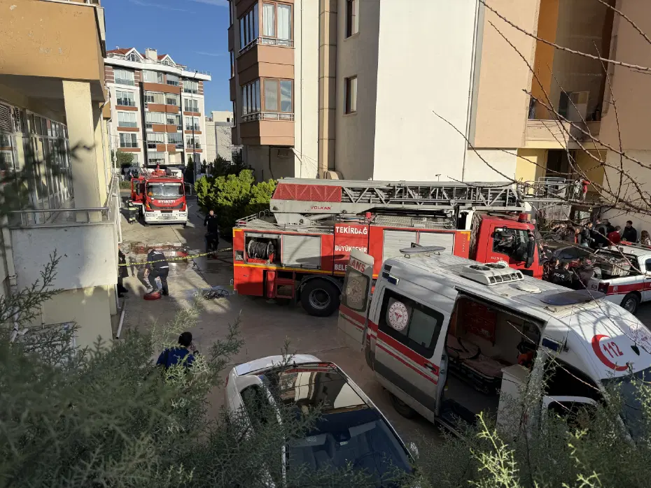 Yangın çıkan evde cinayet şüphesi. Yaşlı kadının cansız bedeni bulundu