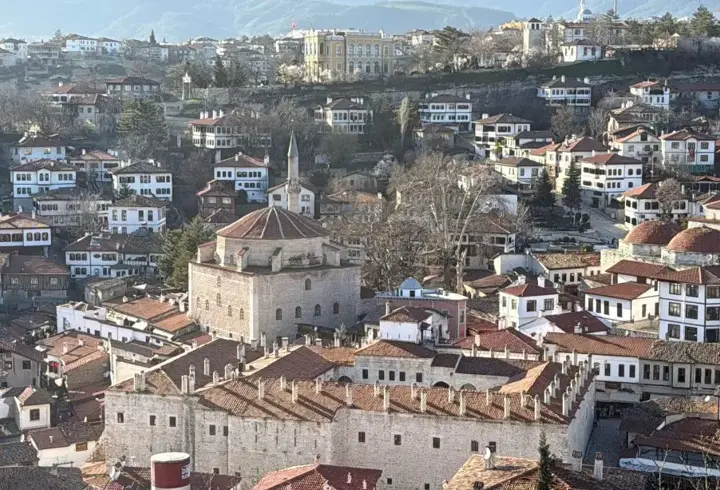 Tarihi kent Safranbolu’da bayram yoğunluğu