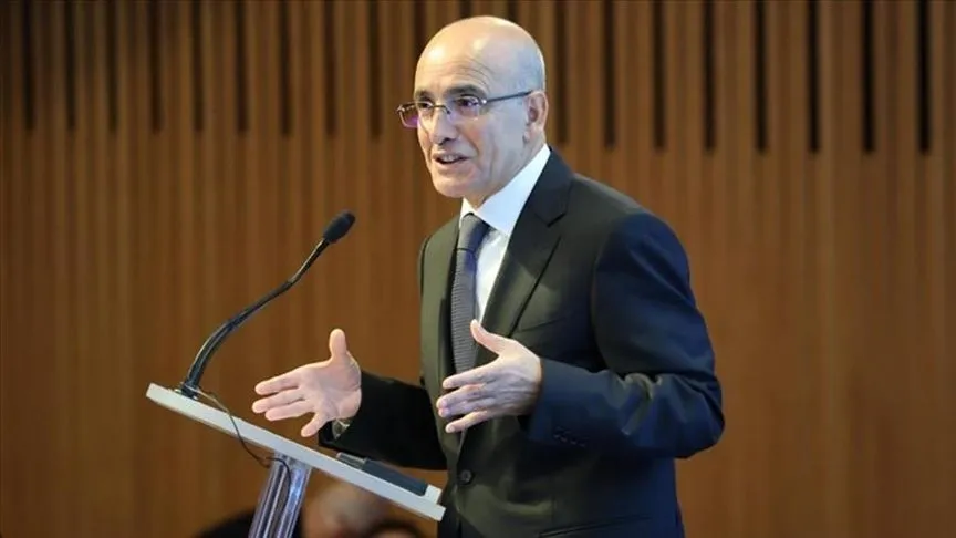 Hazine ve Maliye Bakanı Mehmet Şimşek, Londra temaslarını tamamladı