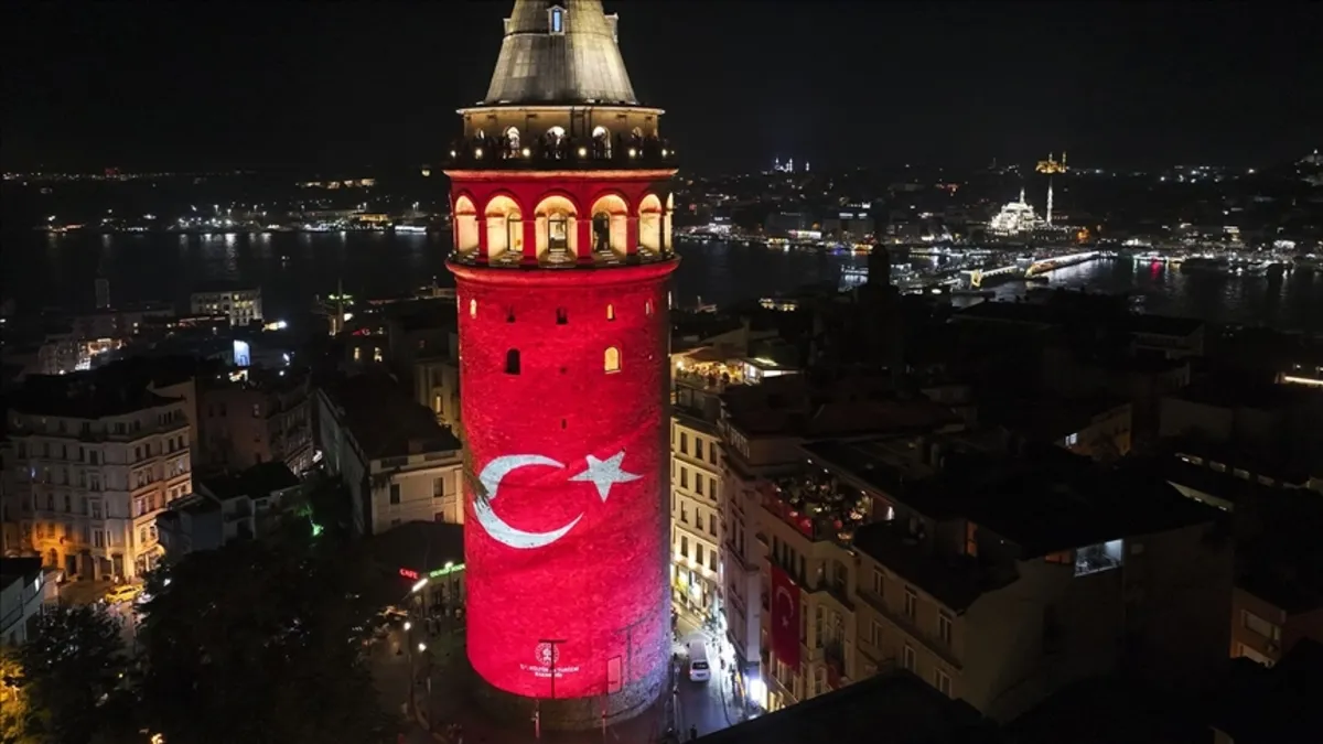 12 Dev Adam'ın final heyecanı Galata Kulesi'nin büyülü atmosferinde yaşanacak!