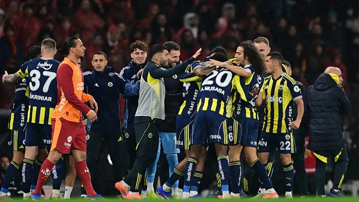 Süper Kupa'da şampiyon Fenerbahçe! Dev finalin ÖZETİNİ İZLEYİN