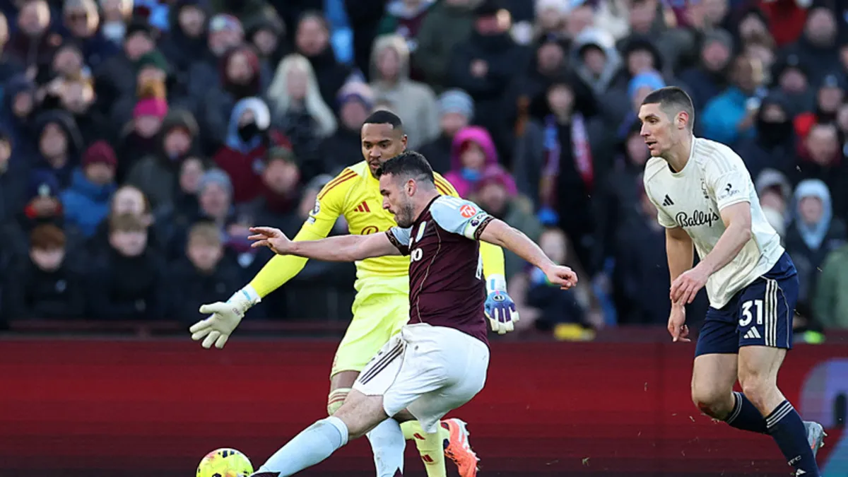 Nottingham Forest'ı yenen Aston Villa zirve takibini sürdürdü: 3-1