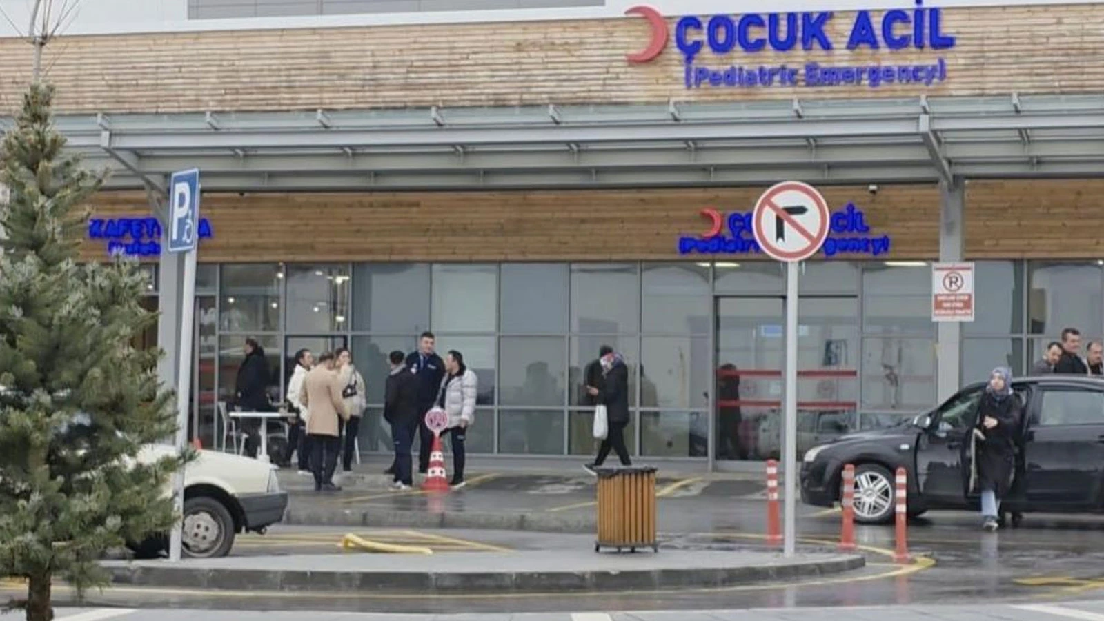 Kütahya'da 23 öğrenci zehirlenme şüphesiyle hastanelik oldu