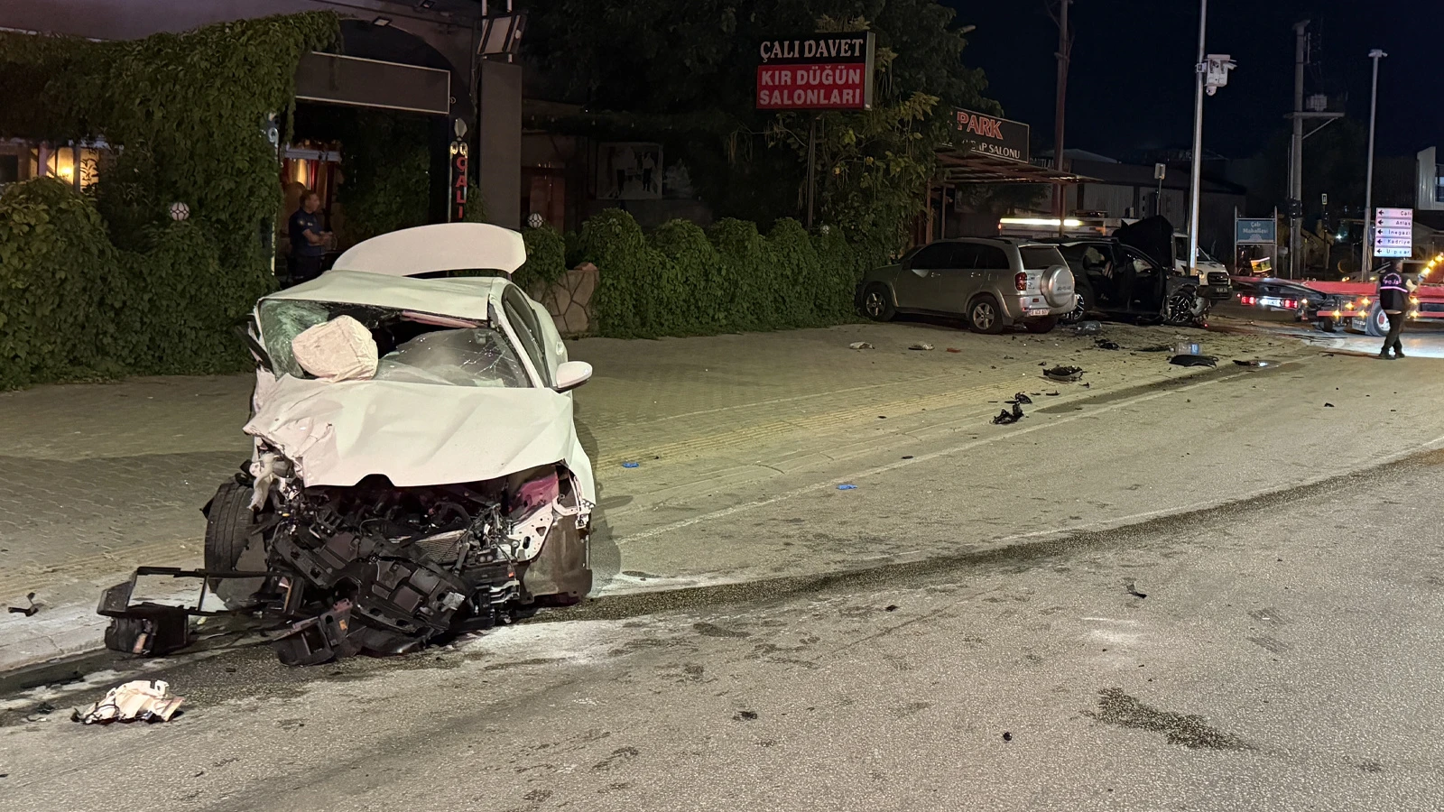 Bursa'da feci kaza: 2 kişi öldü, 2 kişi yaralandı