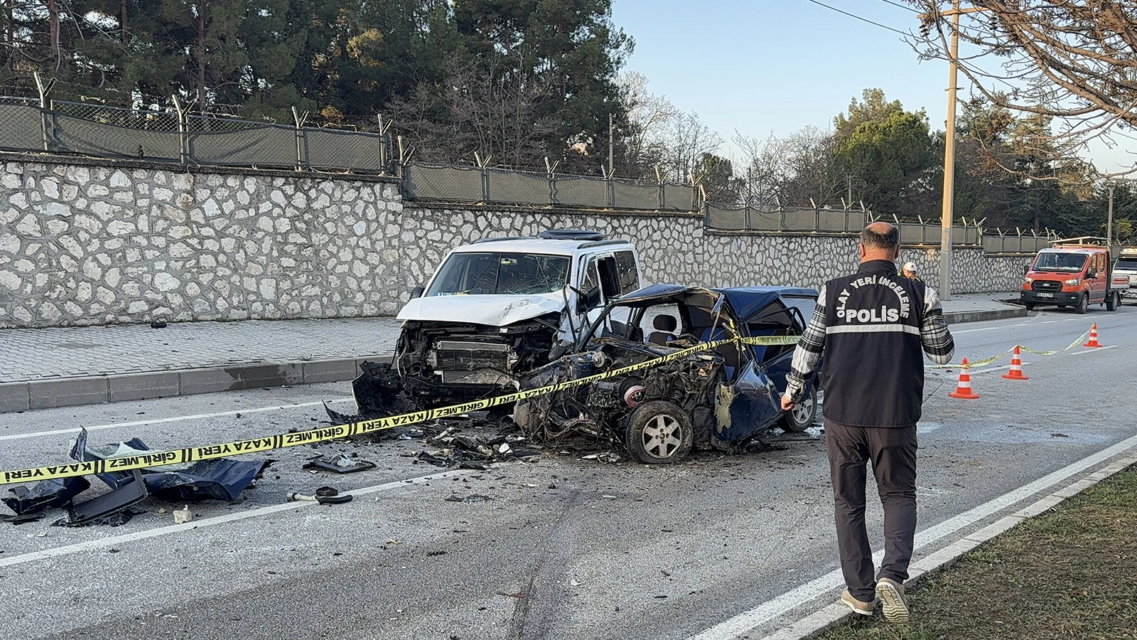 Burdur'da feci kaza: Ölü ve yaralılar var