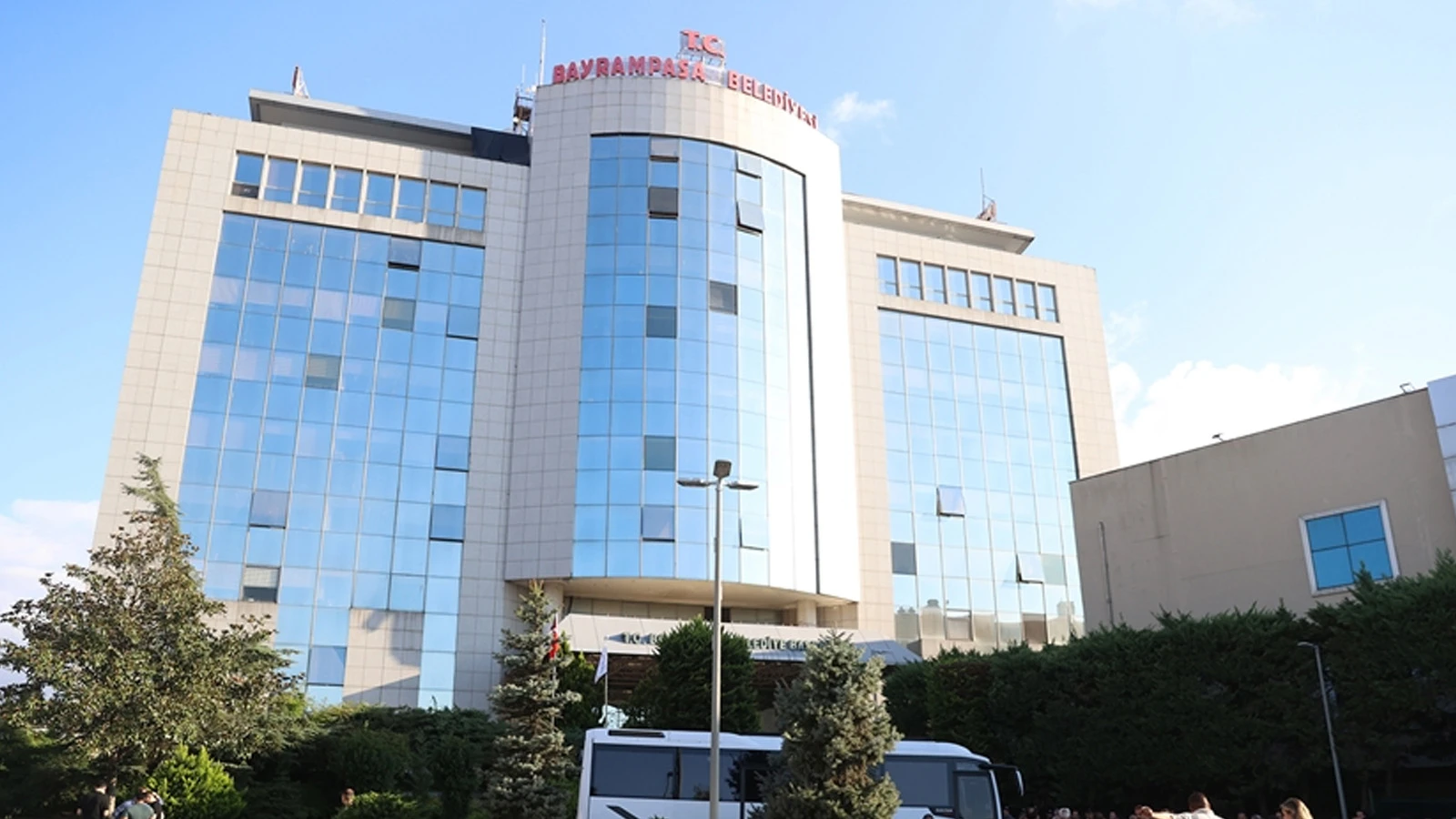 Bayrampaşa'da Başkan Vekili CHP'nin adayı İbrahim Kahraman oldu