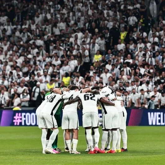 Beşiktaş'ta Trabzonspor Derbisi Öncesi İki Eksik