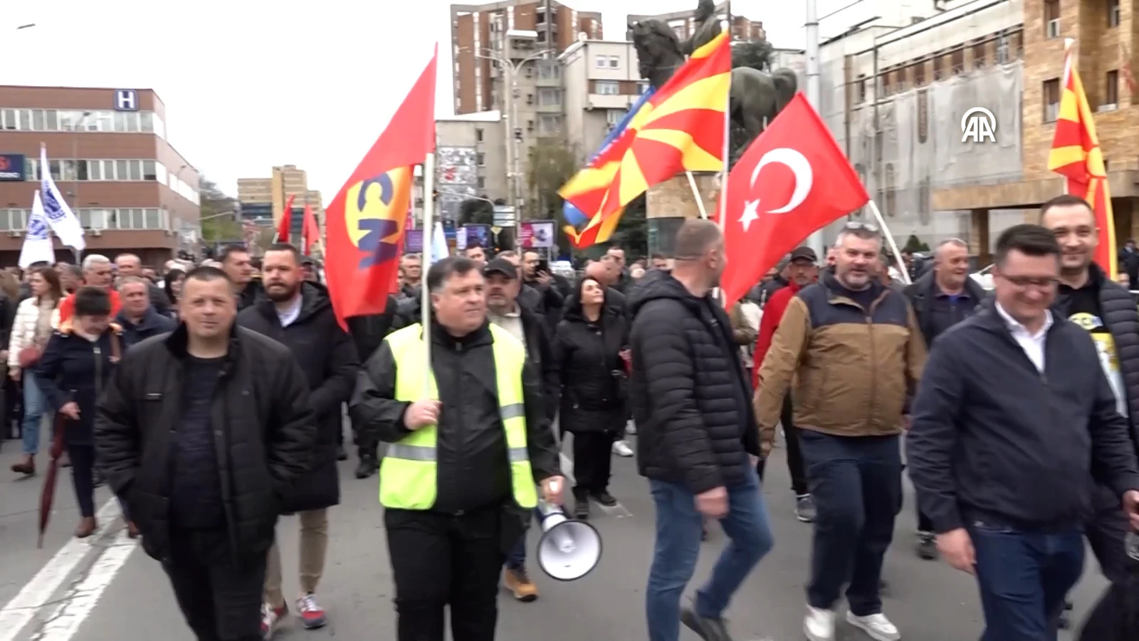Kuzey Makedonya'da asgari ücrete zam için gösteri