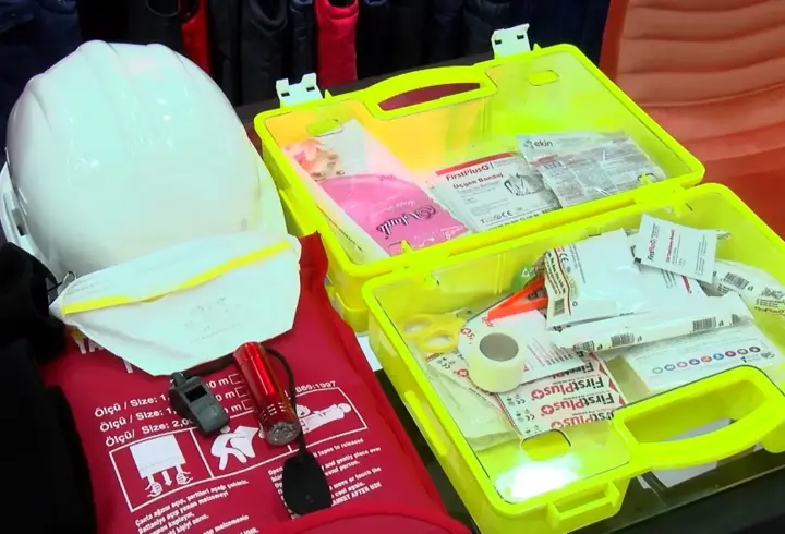 "1 saniye bile önemli" Uzman isimden deprem çantası uyarısı! Hayat kurtaran tavsiyeler...