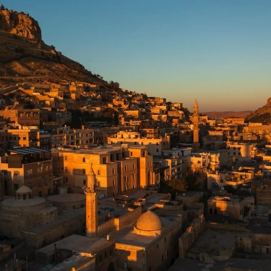Mardin'in Taş Sokaklarında Festival Heyecanı Başladı