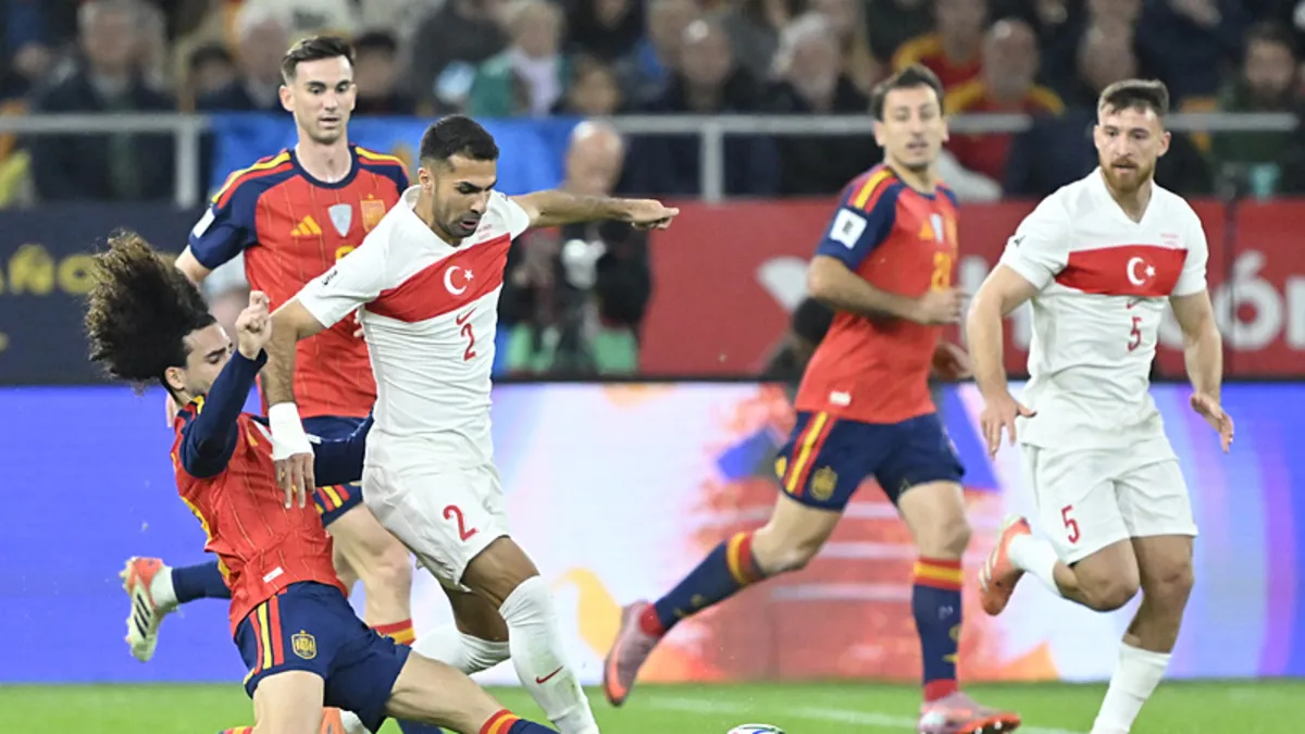 Ahmet Çakar İspanya-Türkiye maçını yorumladı! "Play-off'tan Dünya Kupası'na gitmemek..."