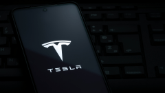 Tesla'nın uygun fiyatlı bir elektrikli SUV modeli üzerinde çalıştığı iddia ediliyor