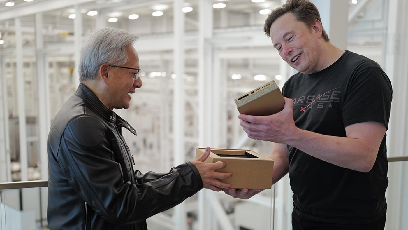 Elon Musk: Tesla, yılda 200 milyar AI çipine ihtiyaç duyabilir