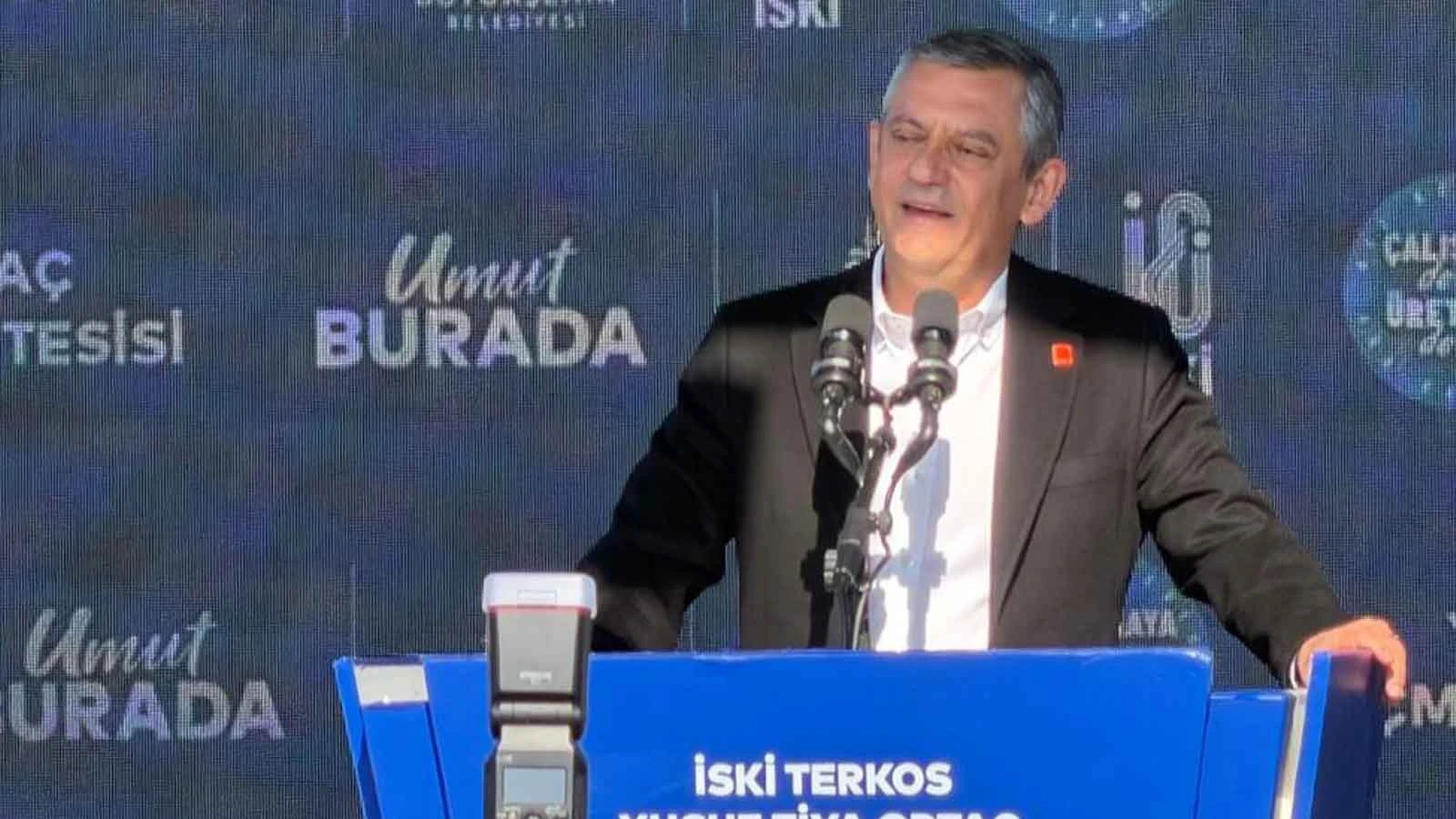 CHP Genel Başkanı Özel: İran'da rejim değişikliğine İran halkı karar vermelidir