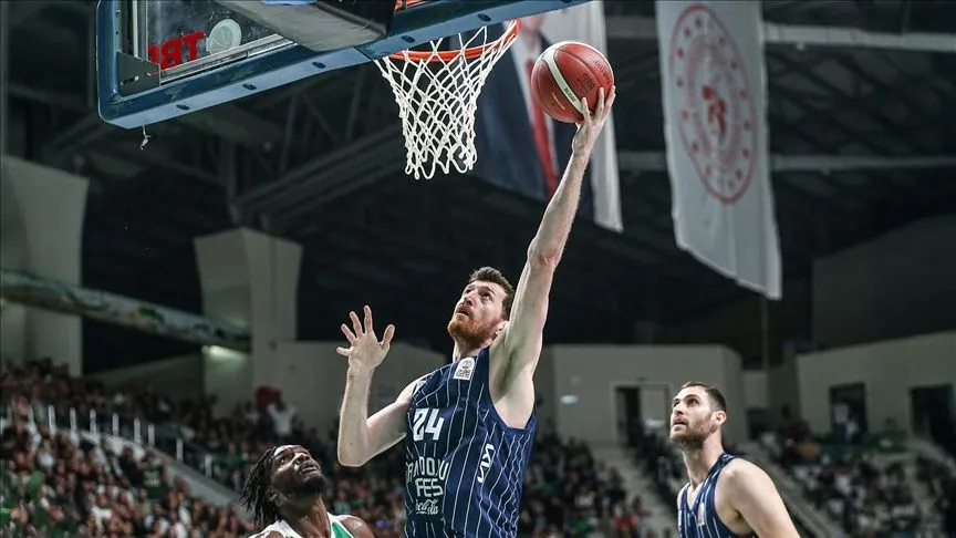 Anadolu Efes, Avrupa Ligi'nde yarın Partizan'a konuk olacak