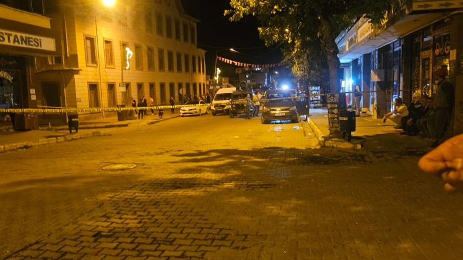 Muş'ta iş yerine silahlı saldırı: 2 kişi hayatını kaybetti