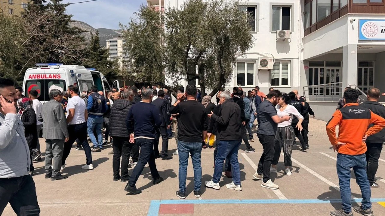Bakan Çiftçi açıkladı: Kahramanmaraş'ta ölü sayısı 9'a çıktı