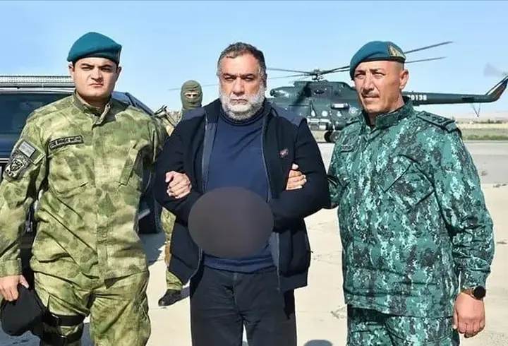 Karabağ'daki sözde rejimin eski yöneticisi Vardanyan'a 20 yıl hapis cezası