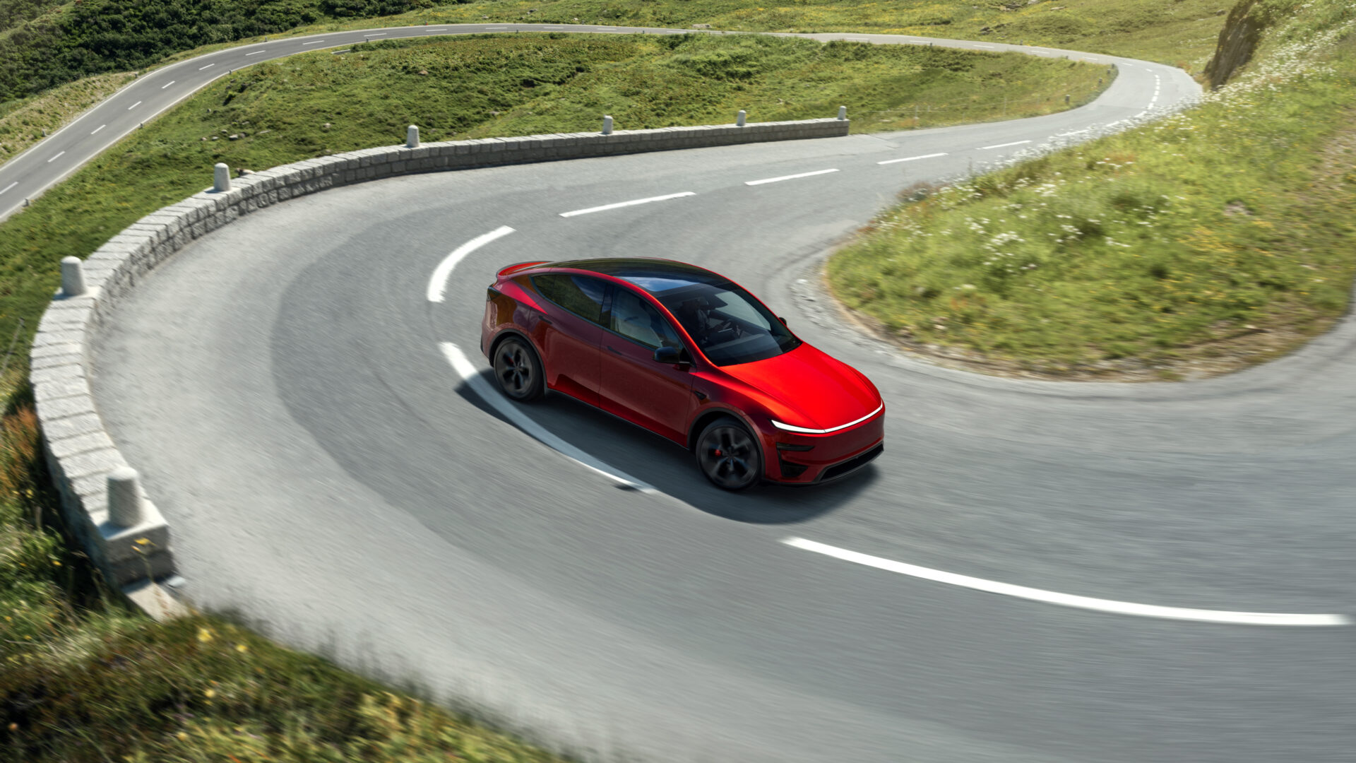 Tesla Model Y Standart Türkiye fiyatı belli oldu!