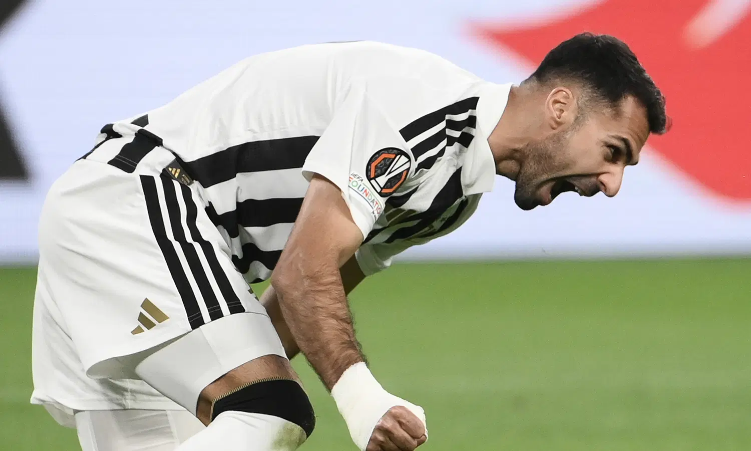 Zeki Çelik'ten Juventus'a Kötü Haber