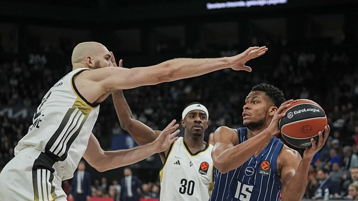 Anadolu Efes sahasında ASVEL'e mağlup oldu! İşte maçın özeti