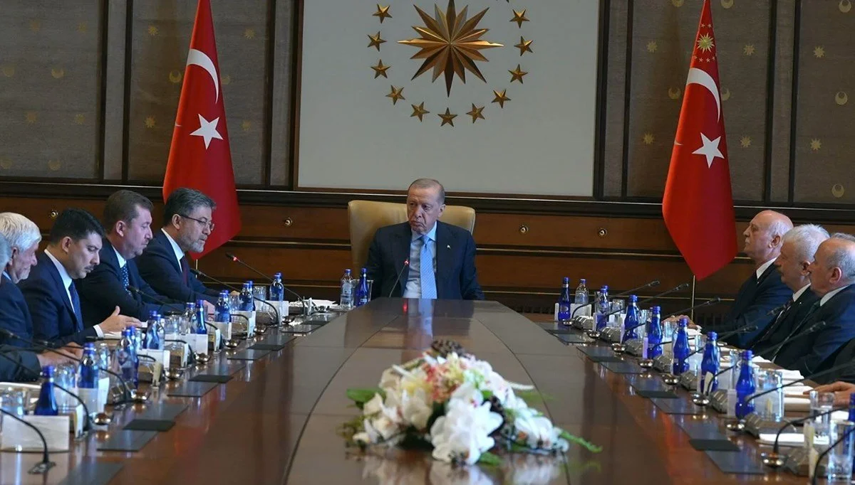 Cumhurbaşkanı Erdoğan: En az zayiatla atlatacağı