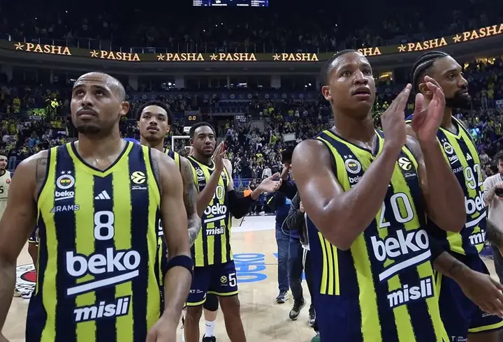 Fenerbahçe Beko, yeni yılın ilk maçında Baskonia'ya konuk olacak