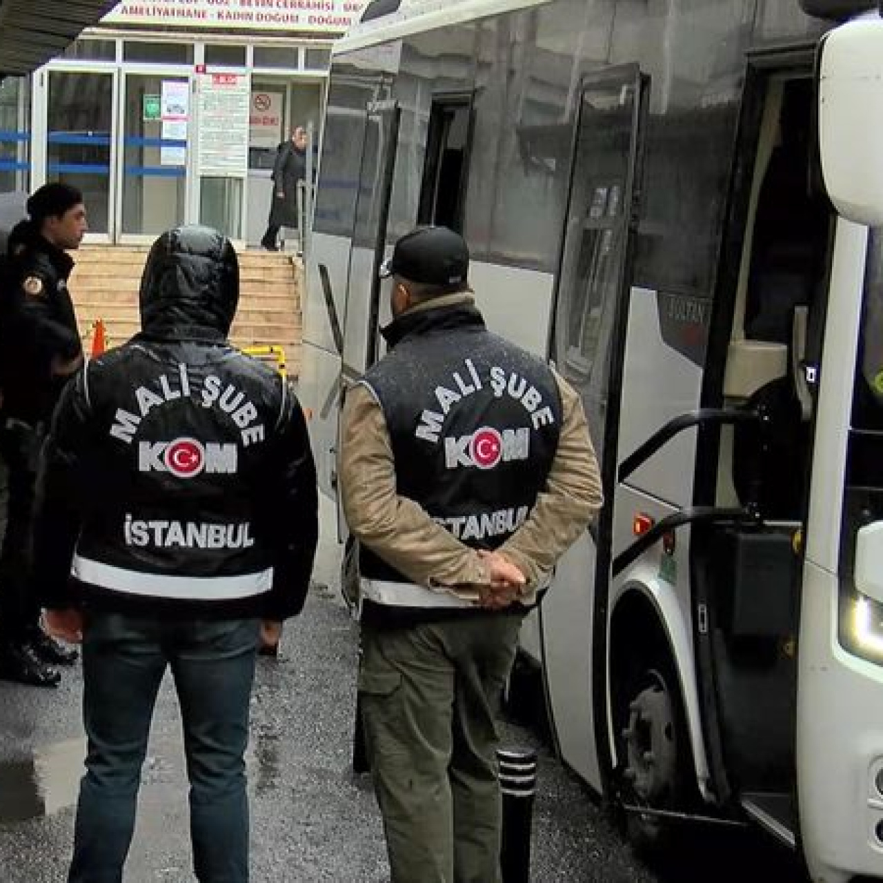 Uşak Belediyesi'ne ikinci dalga: 25 gözaltı