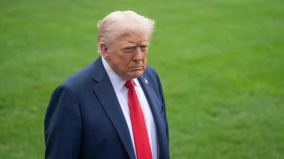 Trump Kanada'ya kızdı, gölün adını değiştirmekle tehdit etti