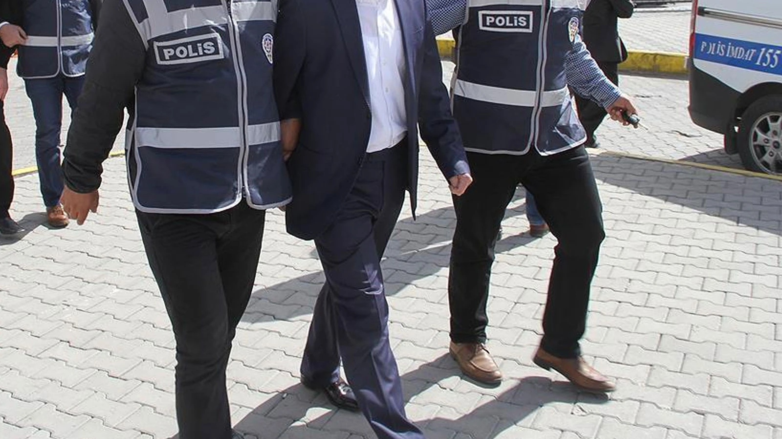 FETÖ/PDY silahlı terör örgütünün kamu mahrem yapılanmasına operasyon
