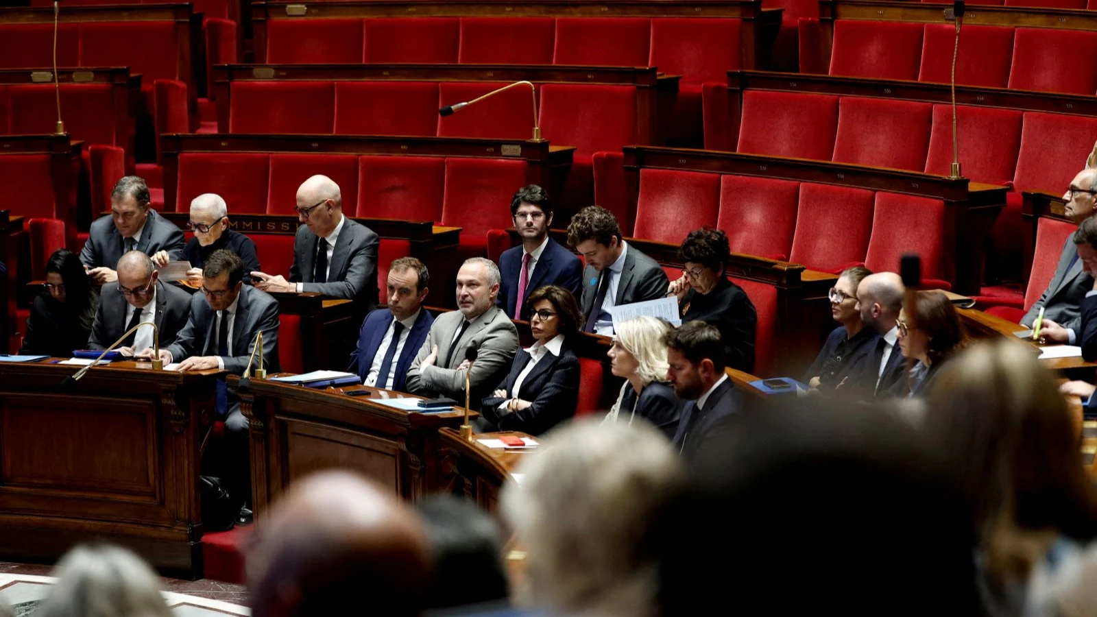 Fransa’nın borç krizi Avrupa’nın geri kalanını titretmeye başladı: 3 trilyon euro