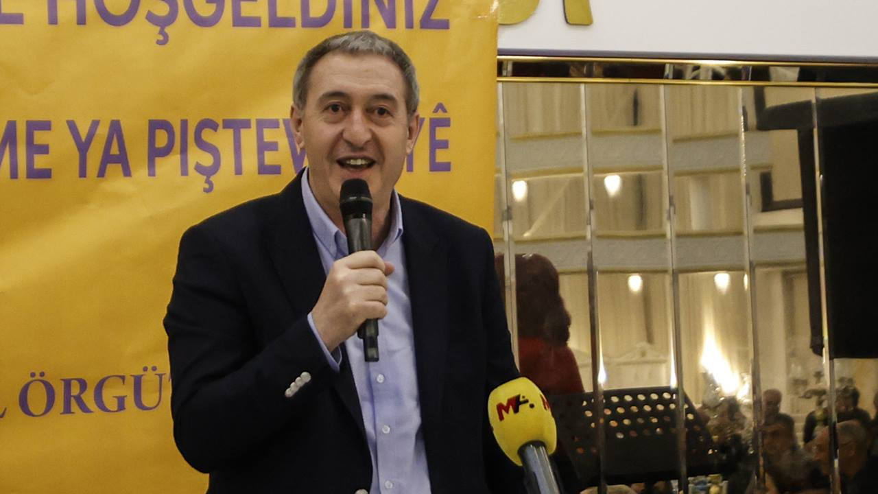 DEM Parti Eş Genel Başkanı Bakırhan, İBB'yi ziyaret etti