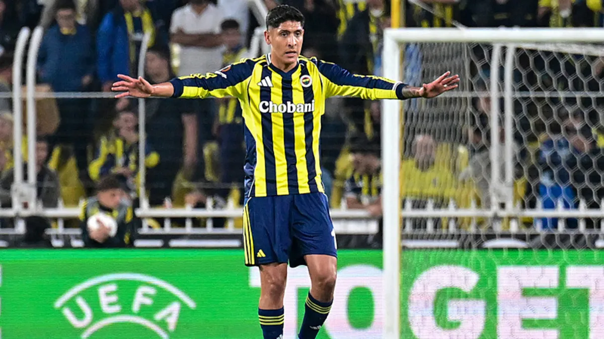 Fenerbahçe'de derbi öncesi Edson Alvarez gelişmesi! Ülkesinde gündem oldu